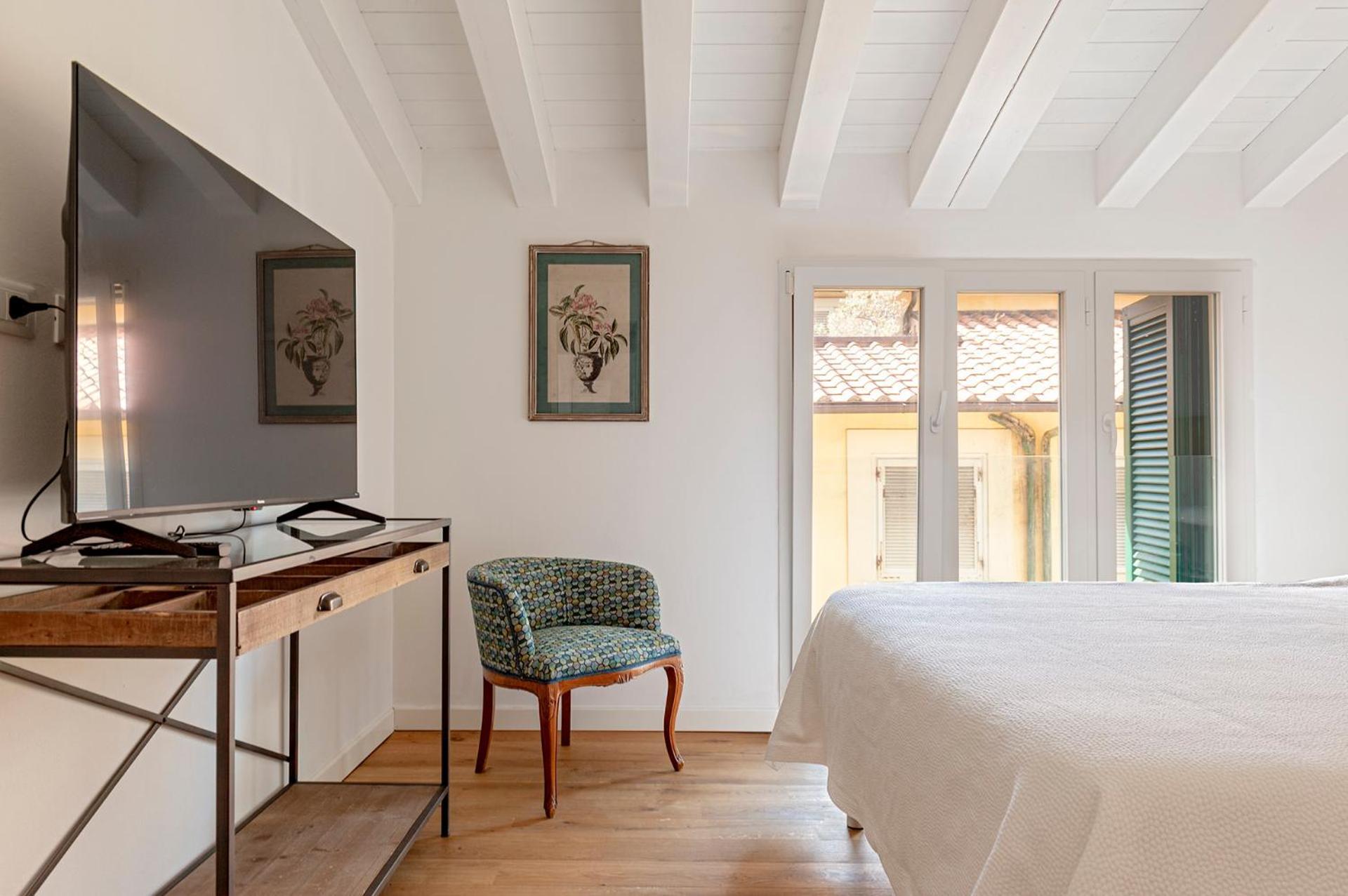 Waterfront Balcony I Grani 5 Resort Grand Suite Livorno Kültér fotó